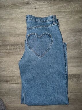 Universal Thread Medium Blue High-Rise Jeans with Heart Back Pocket